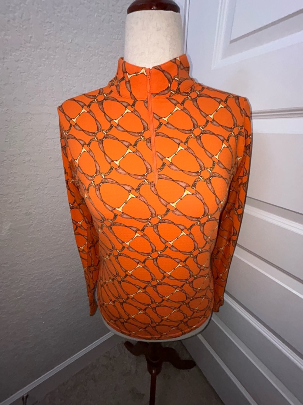 IBKUL Horsebit 1/4 Zip Front Pull Over Top Jacket